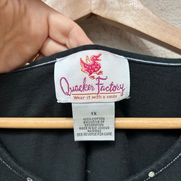 Quacker Factory Palm Tree Flamingo Rhinestone Tee Black Size 1X - Picture 3 of 4